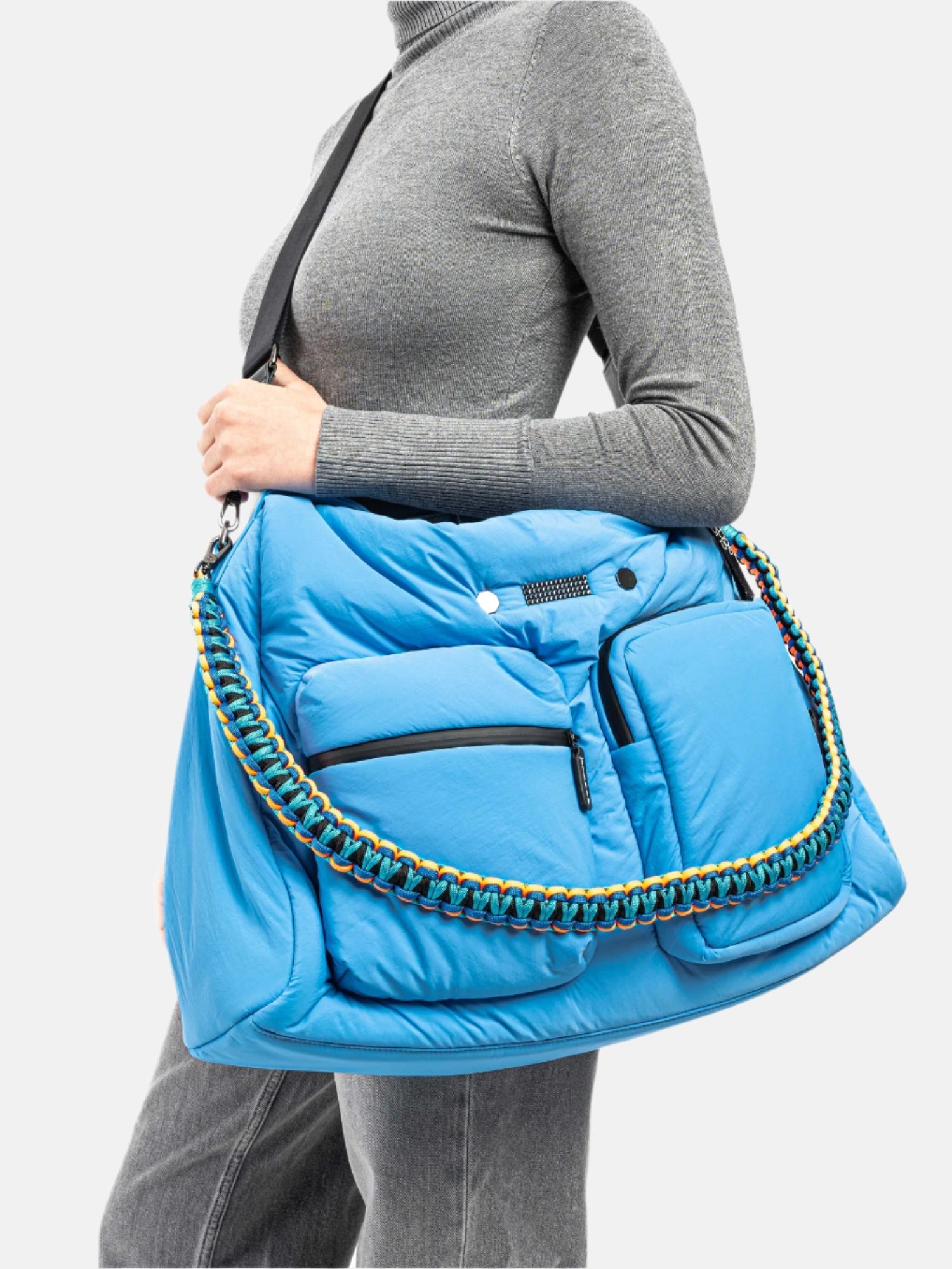 #color_ELECTRIC BLUE