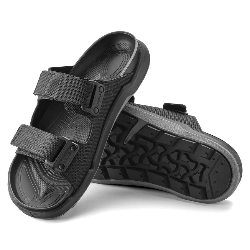 Atacama Futura Black