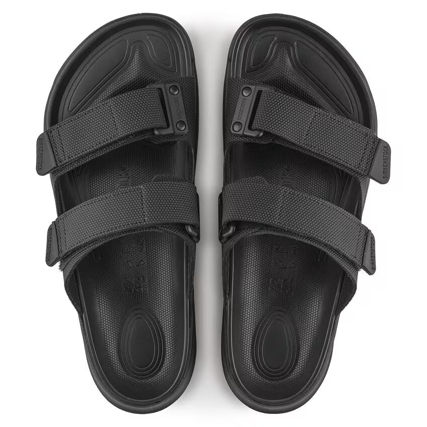 Atacama Futura Black