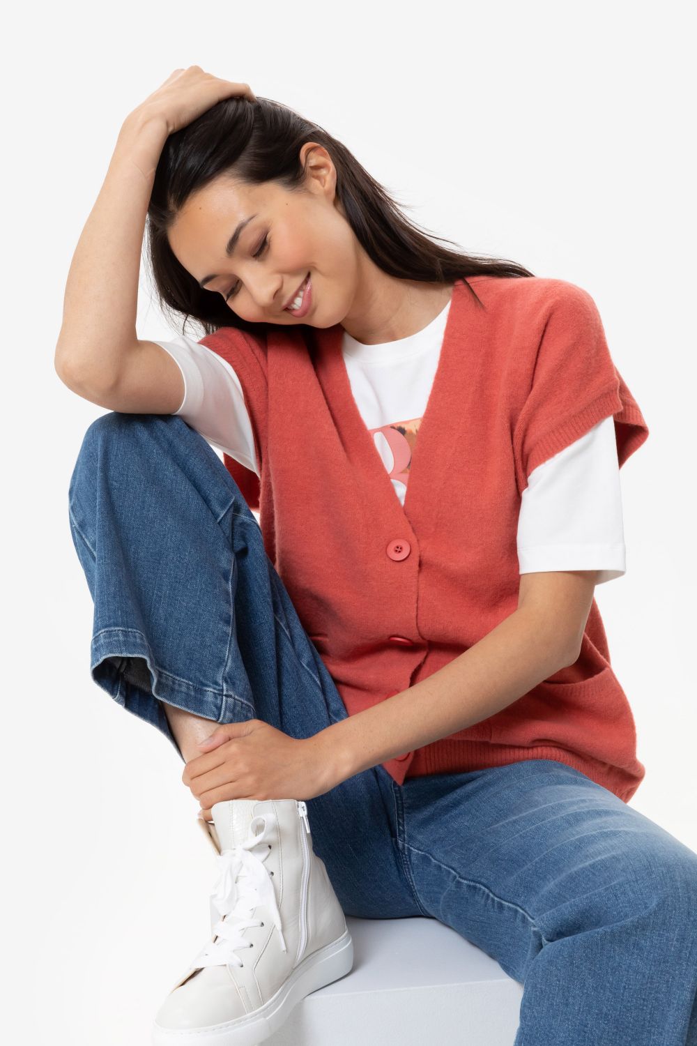 Donkerroze cardigan met debardeurlook
