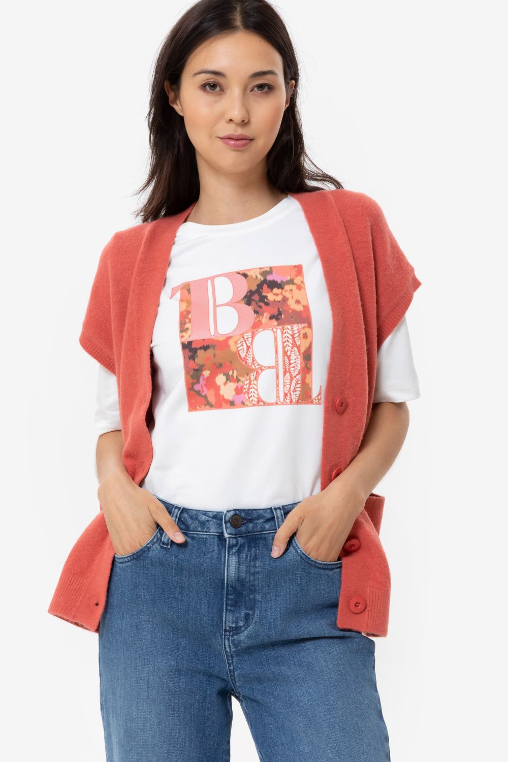 Donkerroze cardigan met debardeurlook