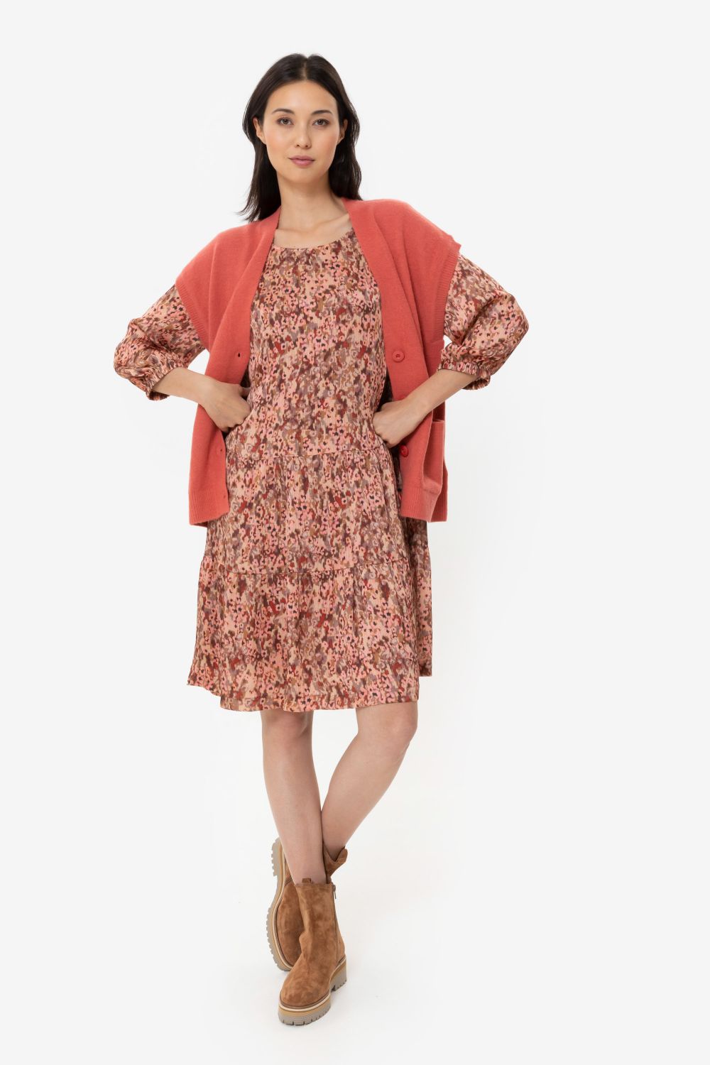 Donkerroze cardigan met debardeurlook