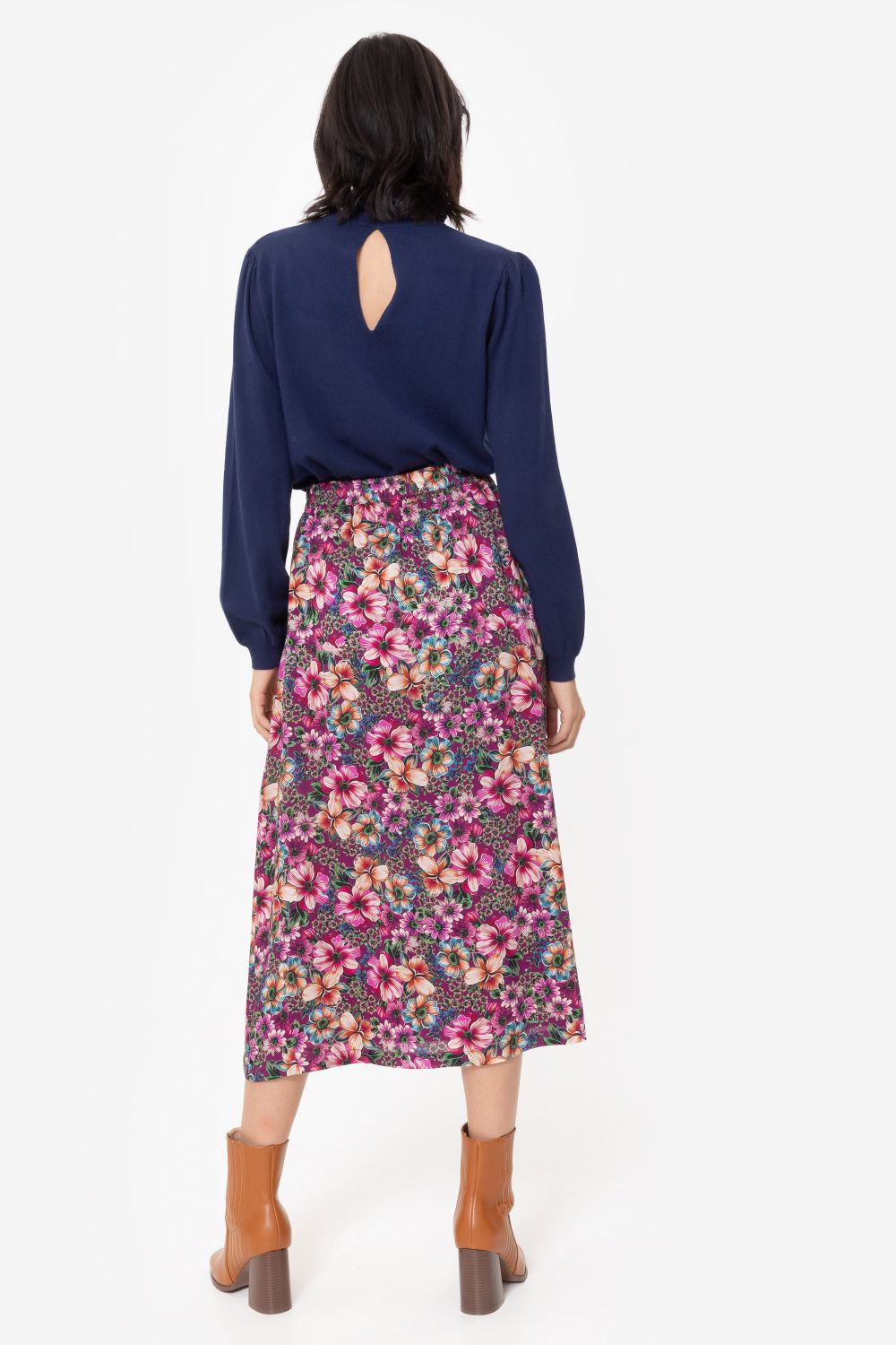 Lange evasé rok met fuchsia bloemenprint
