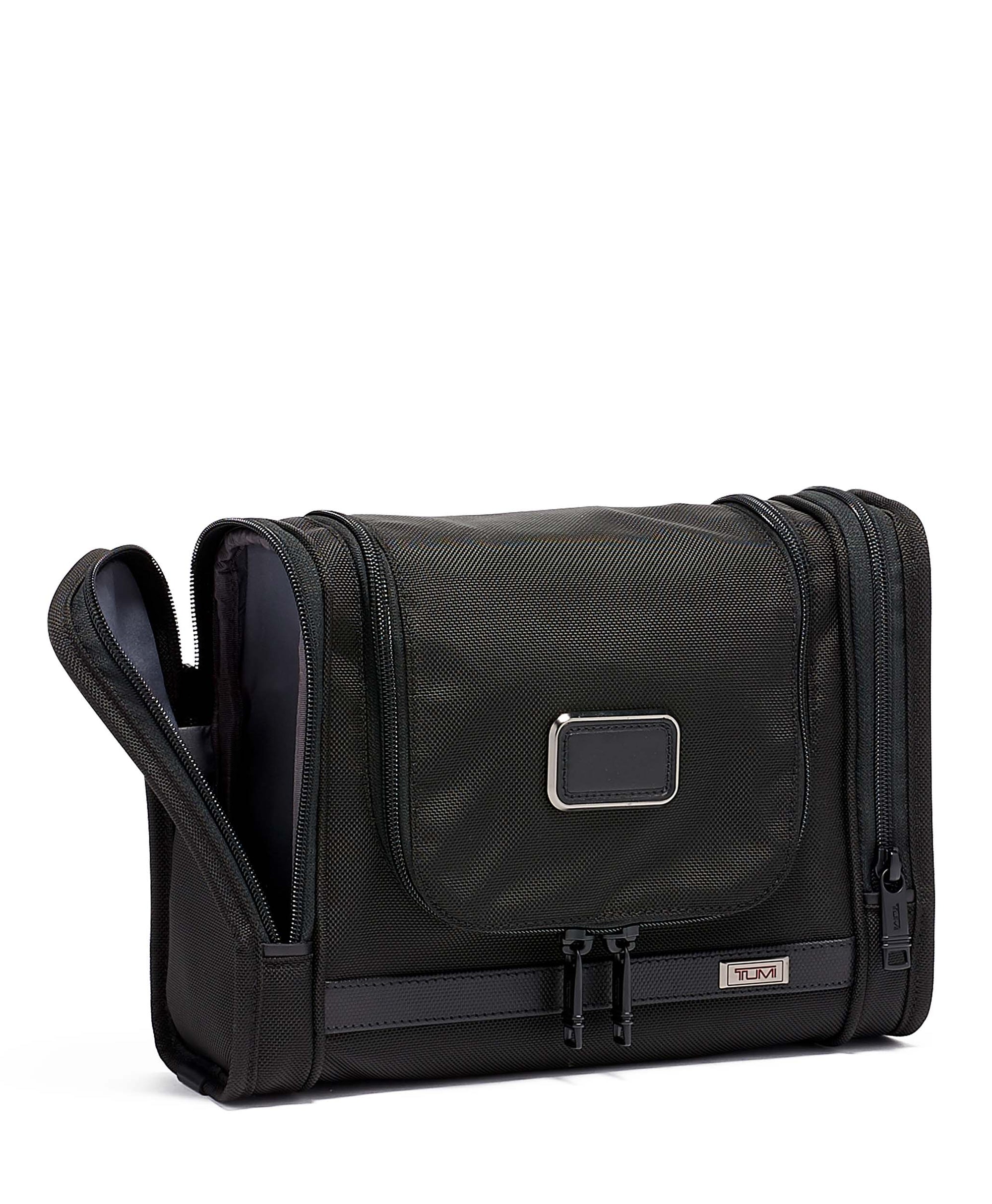 Alpha 3 - Hanging Travel Kit - Black