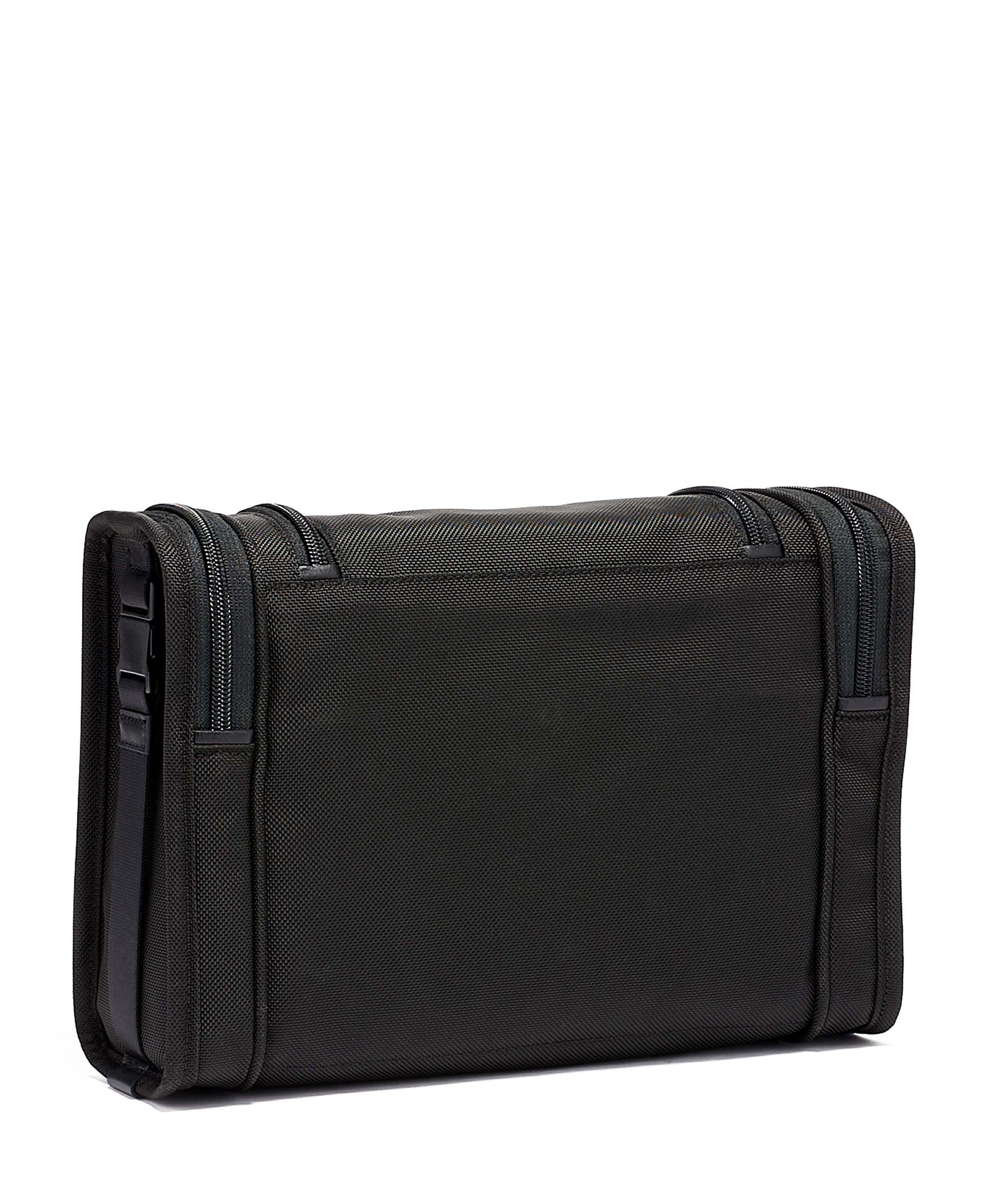Alpha 3 - Hanging Travel Kit - Black