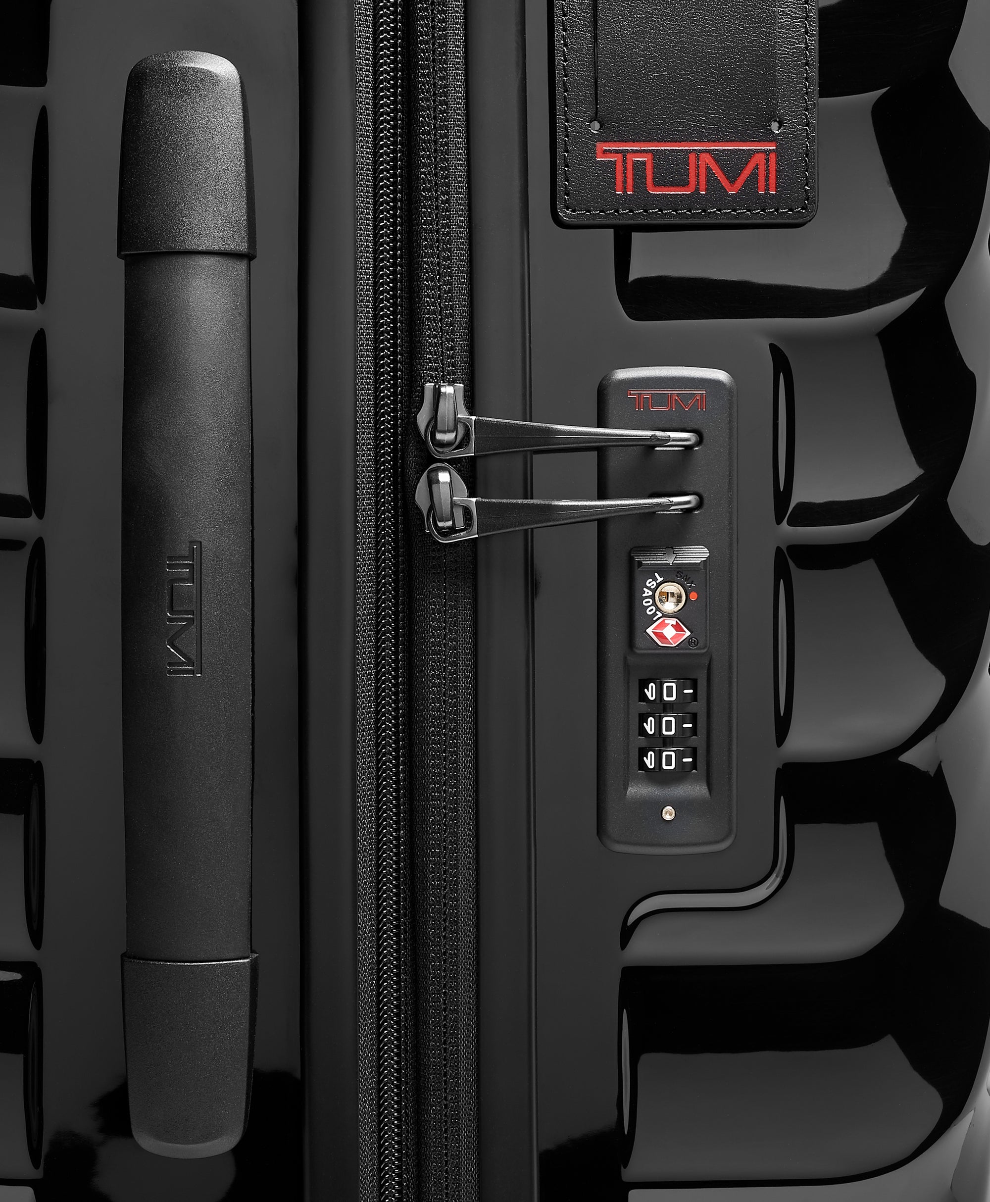 19 Degree - Short Trip Expandable 4 Wheeled Packing Case - Black