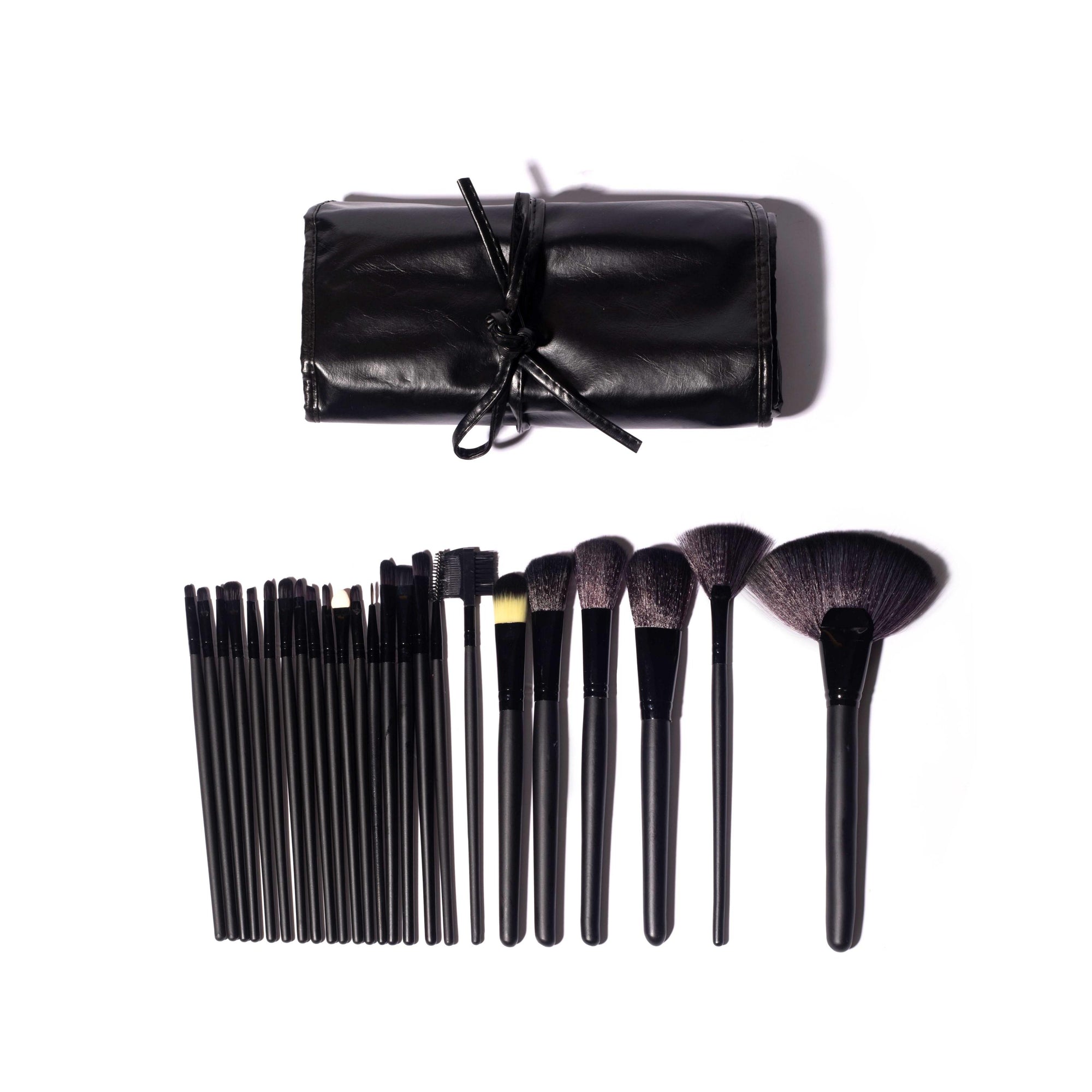 Set De 24 Pinceaux A Maquillage - Noir
