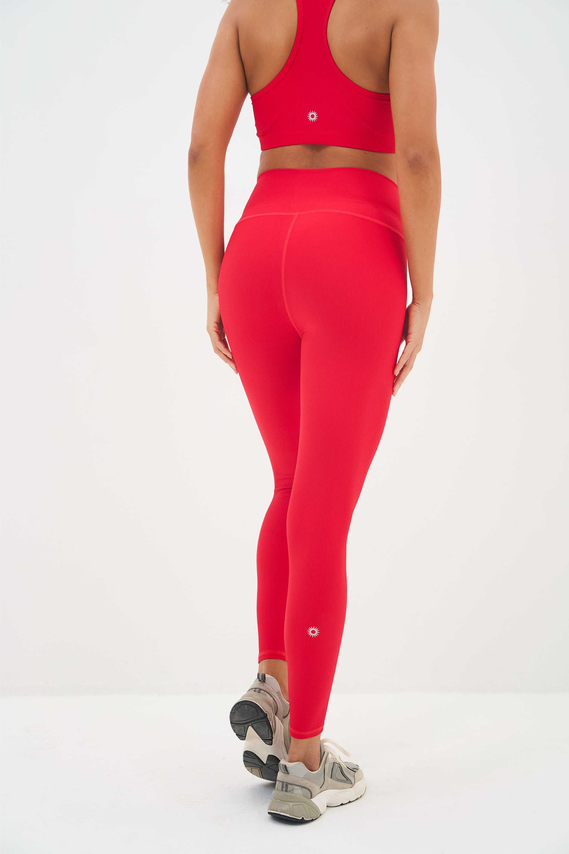 Lotus Beha - Rood