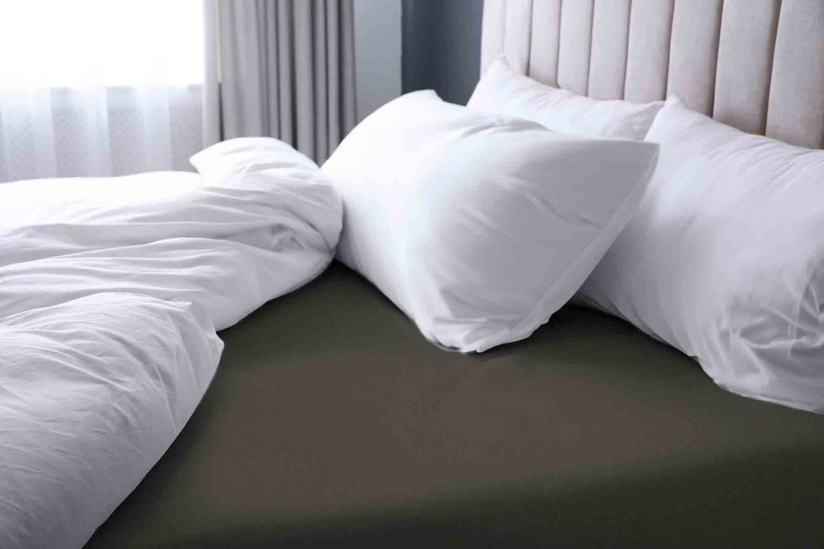 Laurence Collectie - Ebony