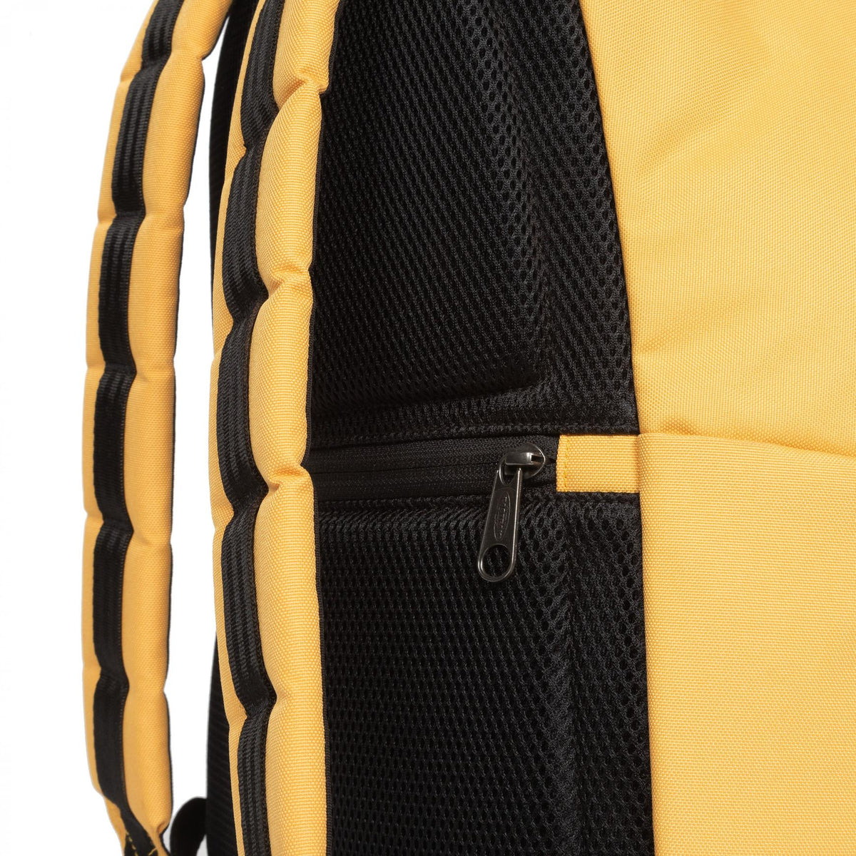 Padded Pak&#39;R Storm Yellow