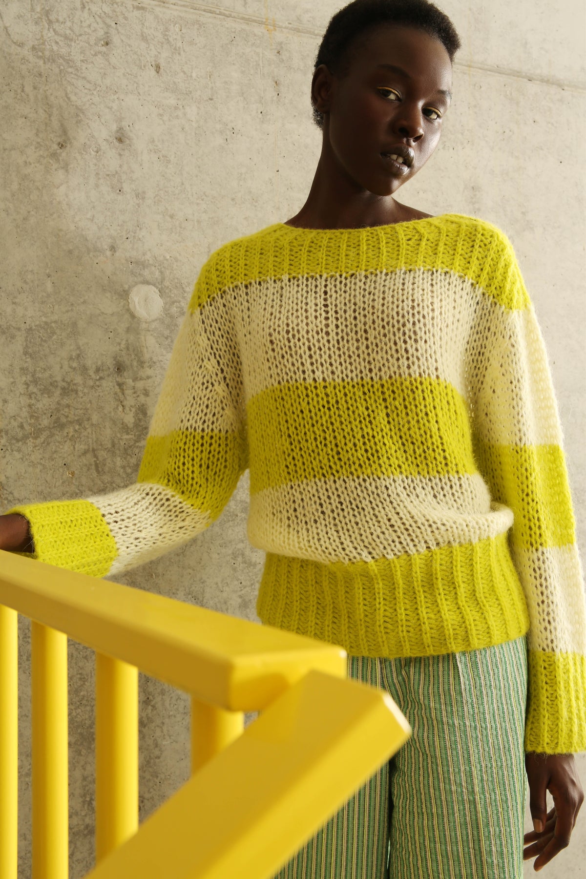 Pull - Krokus - Eclectric Yellow