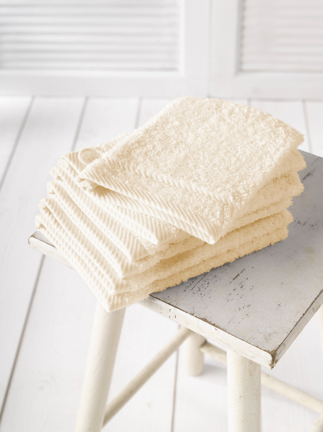 Smart Collection - Helene Cream