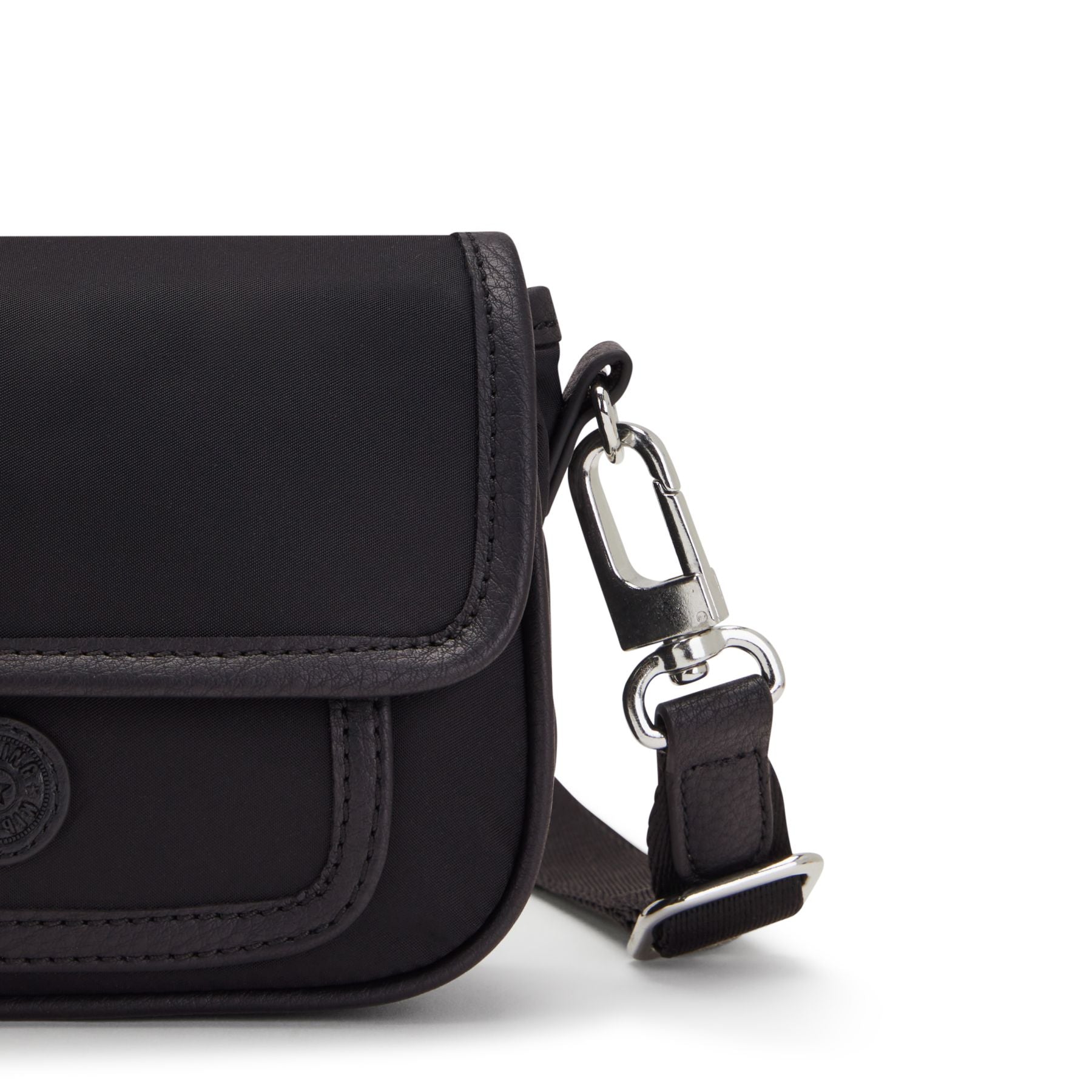 INAKI S PAKA + Paka Black