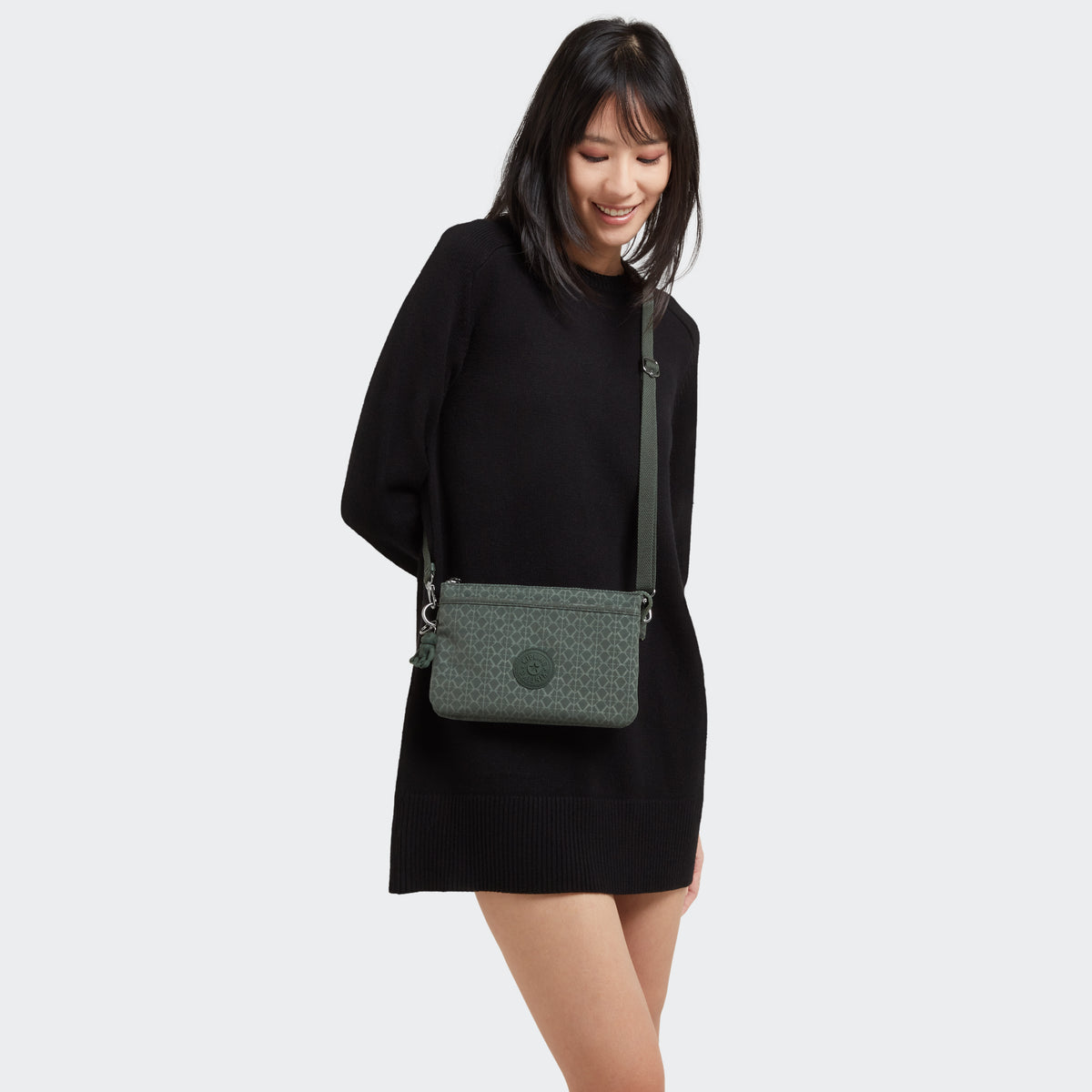 RIRI BP Sign Green Embosse