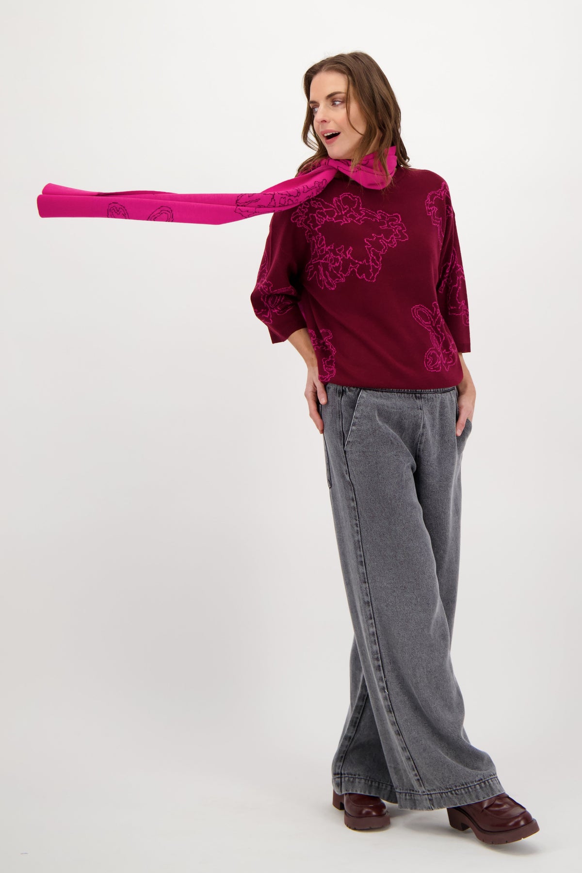Pull - Neva - Russet Brown