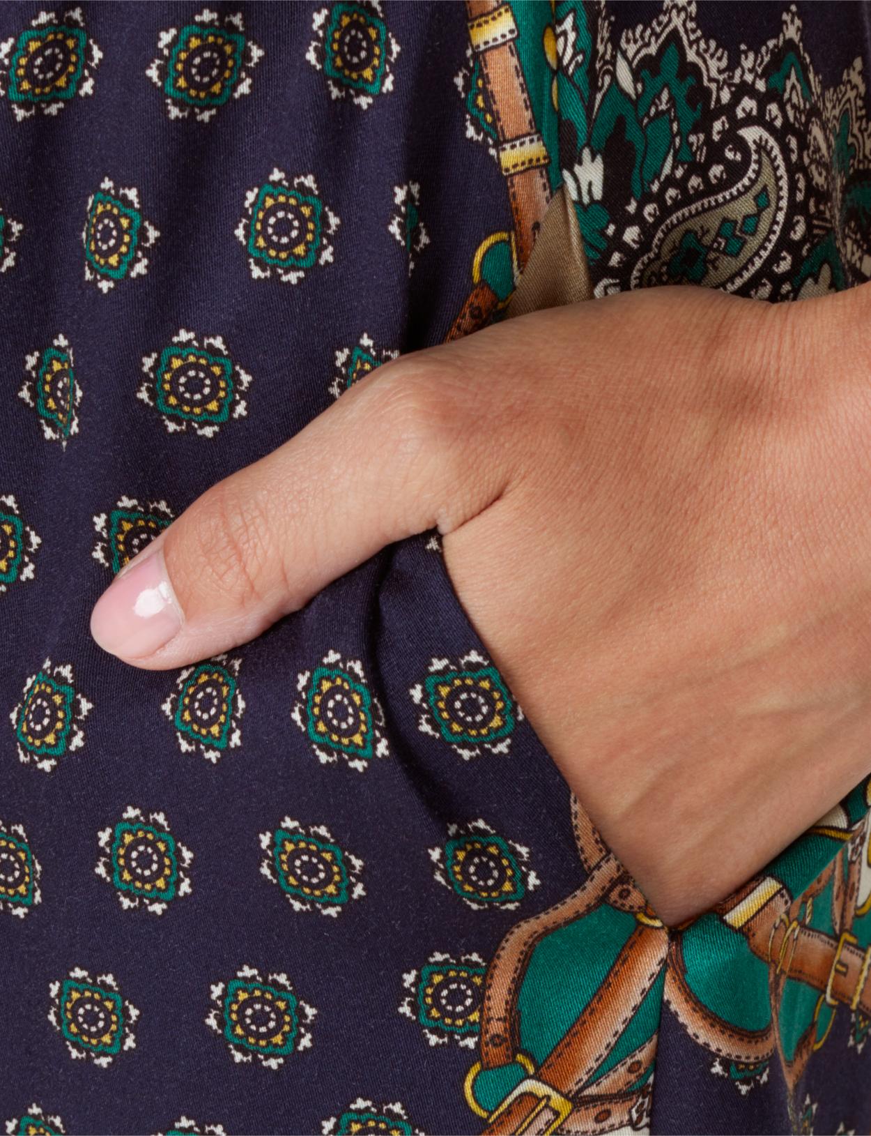 Long Viscose Dress In Blue - Blauw