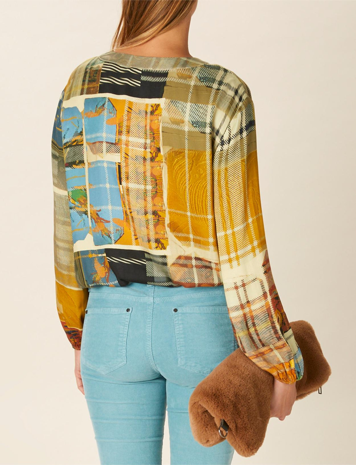 Loose V-Neck Shirt In Multi - Meervoudig