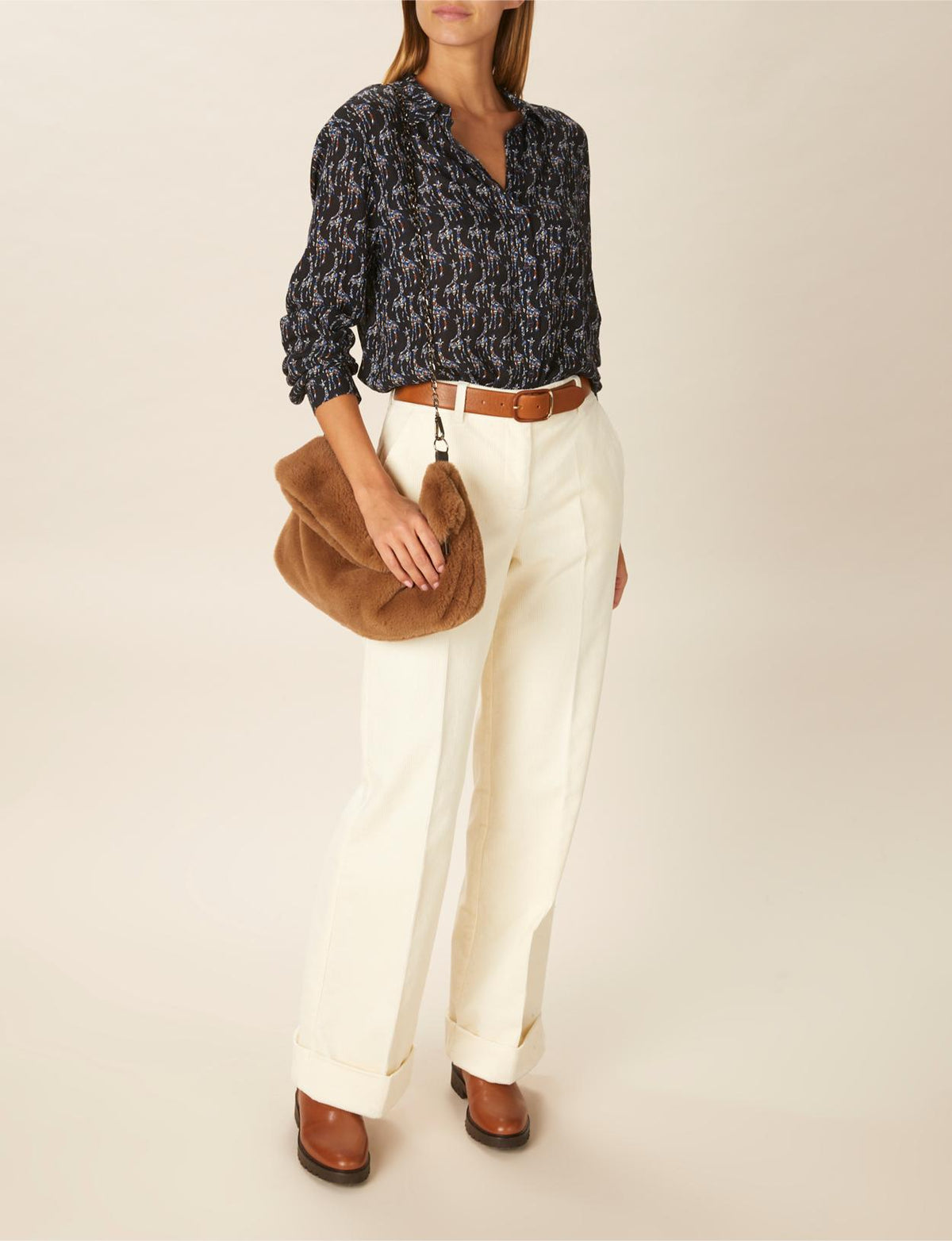 Oversized Shirt With Chest Pocket In Blue - Blauw