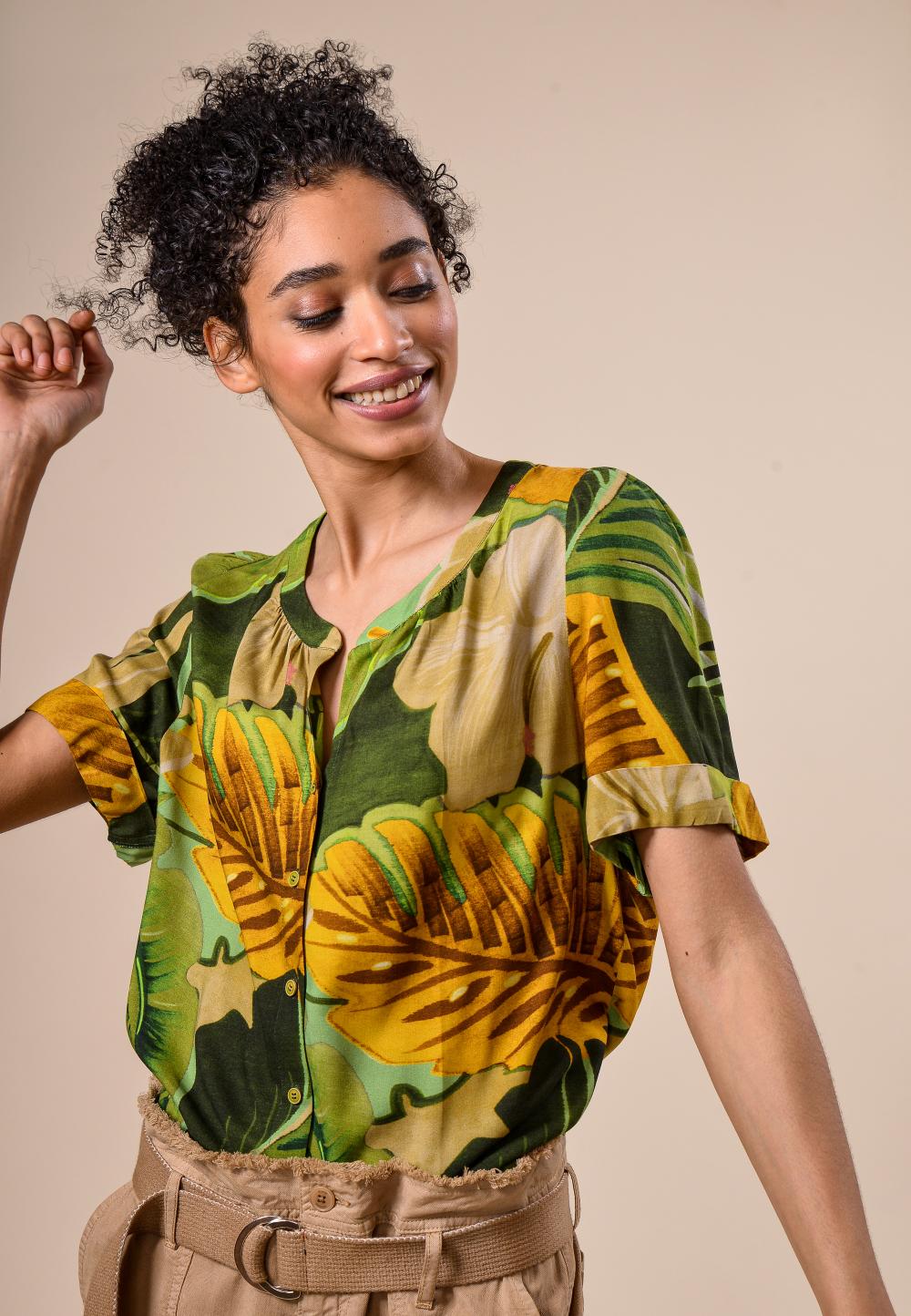 Rolled-Up Sleeves Shirt In Green - Vert