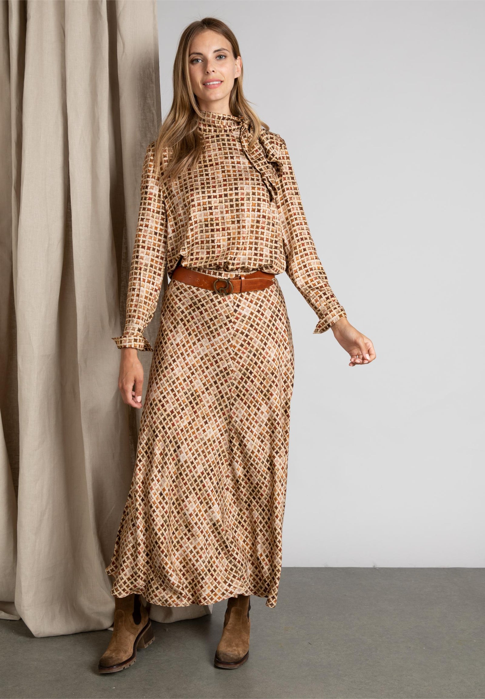 Long A-Line Skirt In Brown - Bruin