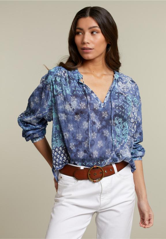 Blue Loose Strings Shirt - Bleu