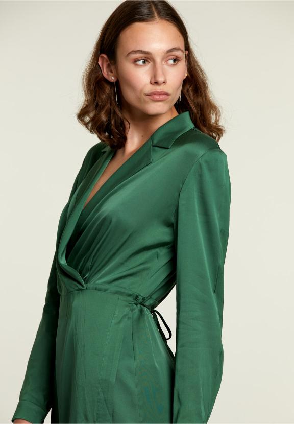 Green Uni V-Neck Dress - Groen