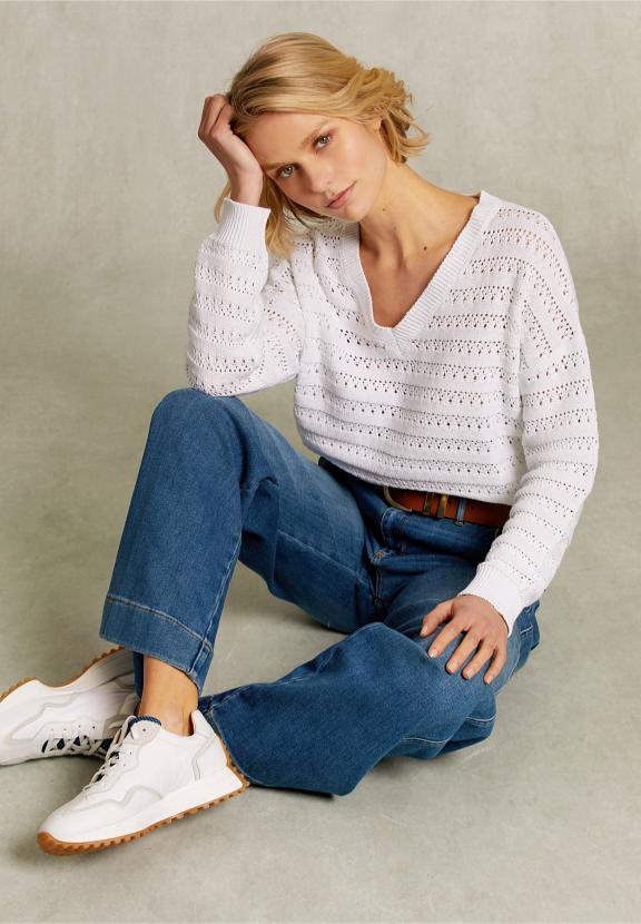 White Ajour V-Neck Sweater - Wit
