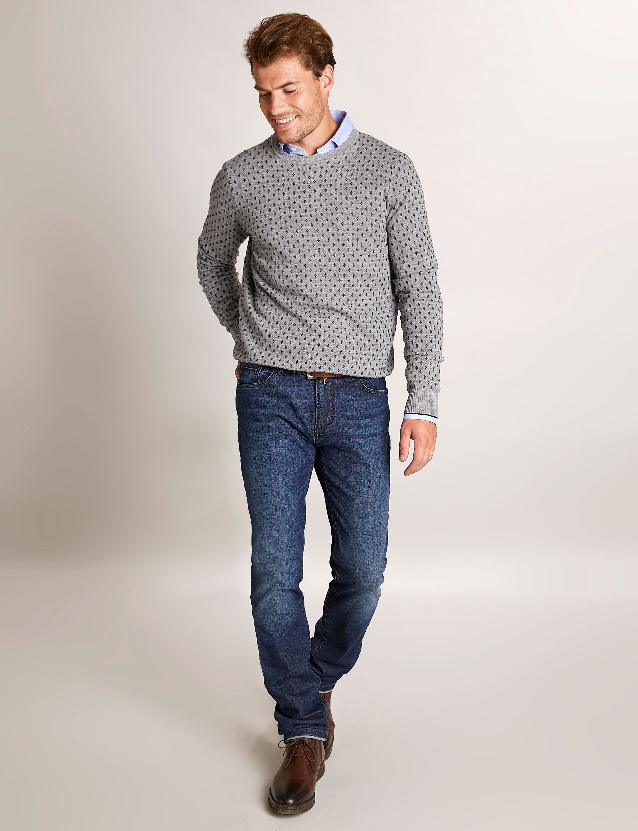 Man Slank Passende Trui Met Diamantpatroon In Grijs - W