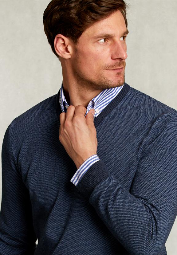 Custom Fit V-Neck Sweater Dark Mombasa Mix - Blauw