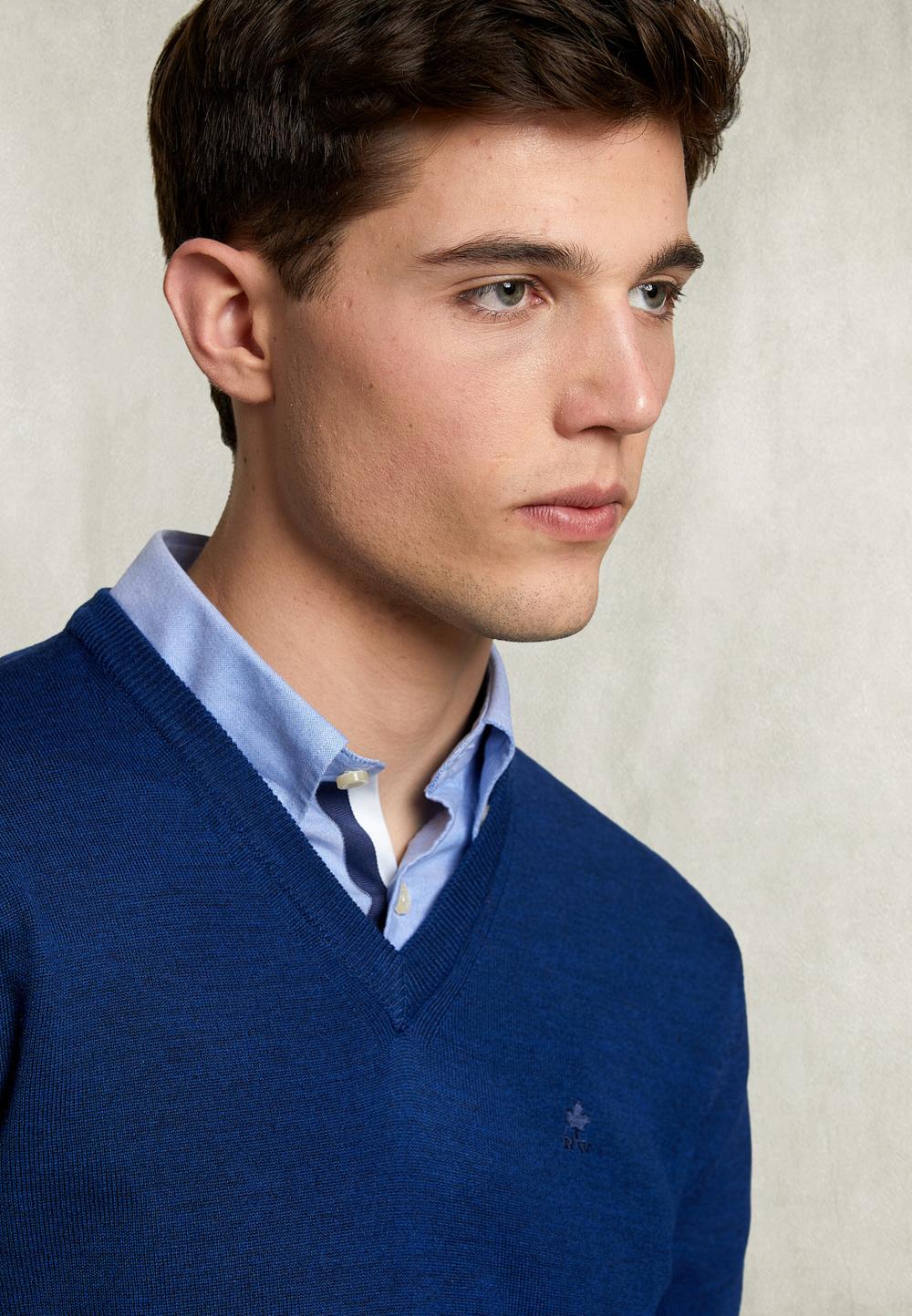 Basic Merino V-Neck Pullover Dark Exotic - Blauw