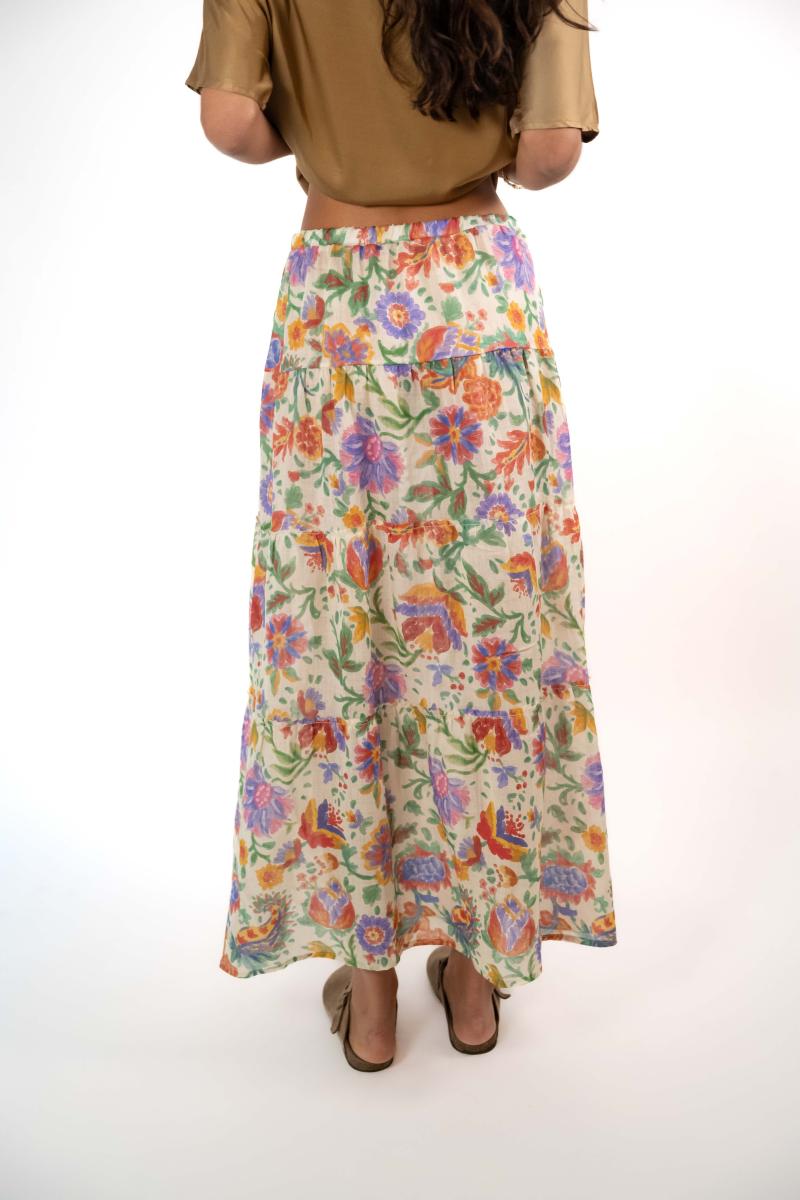 Rok - Sienna - Red Flowers