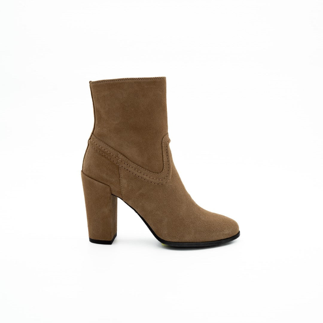 Tod's - Ankle Boots - Bruin