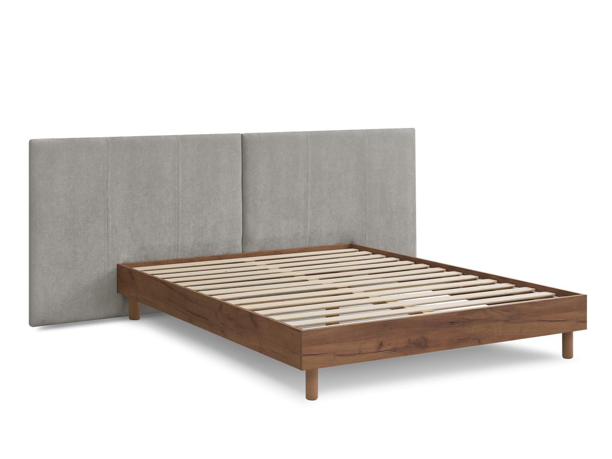 Licht houten ALTIRA bed met massieve latten
