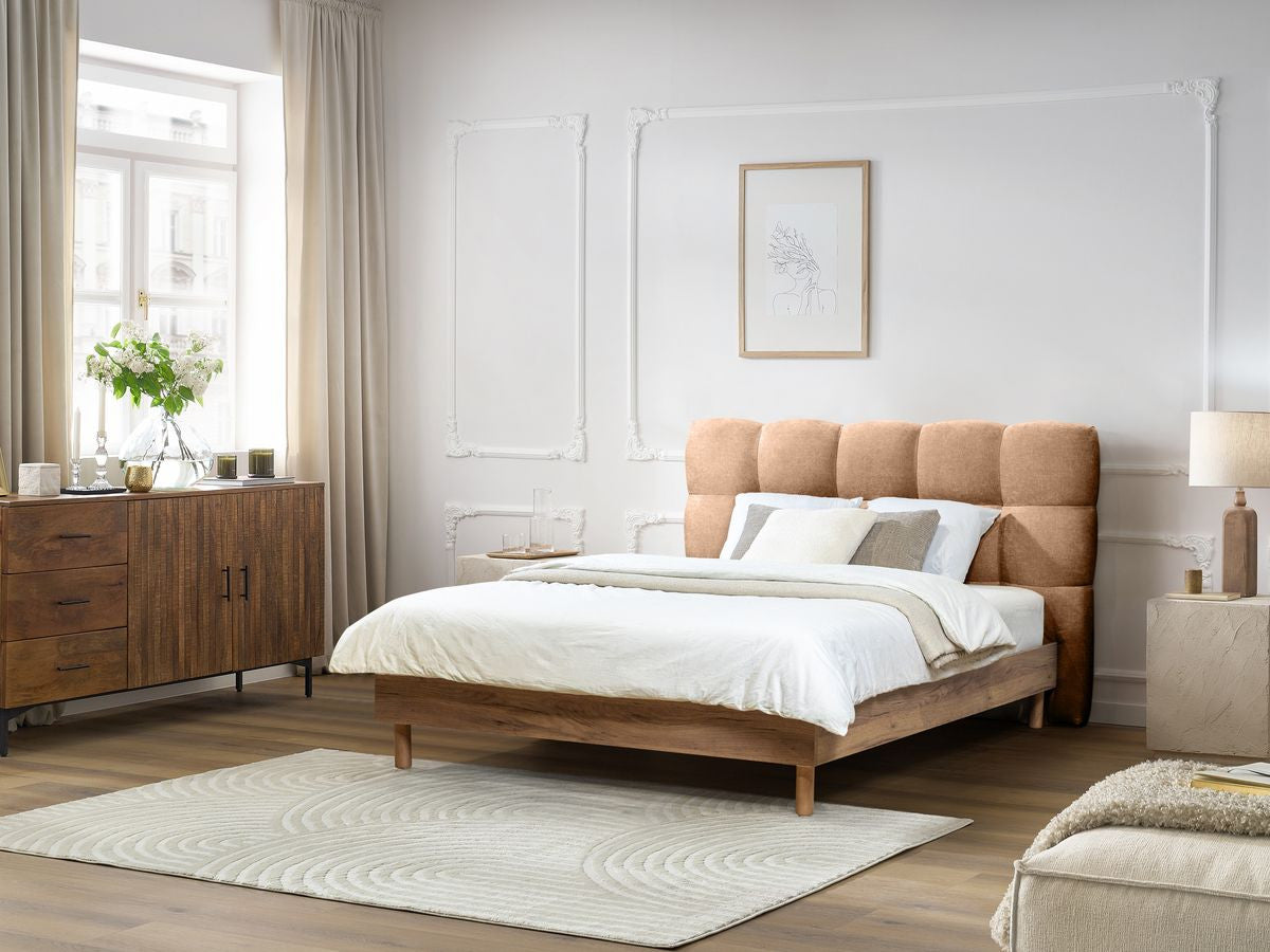 KUMO bed met massieve latten en poten van natuurlijk hout