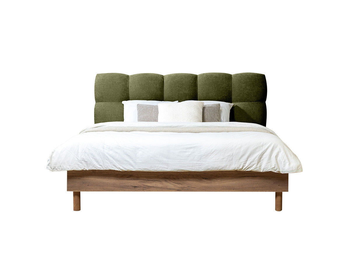 KUMO bed met massieve latten en poten van natuurlijk hout