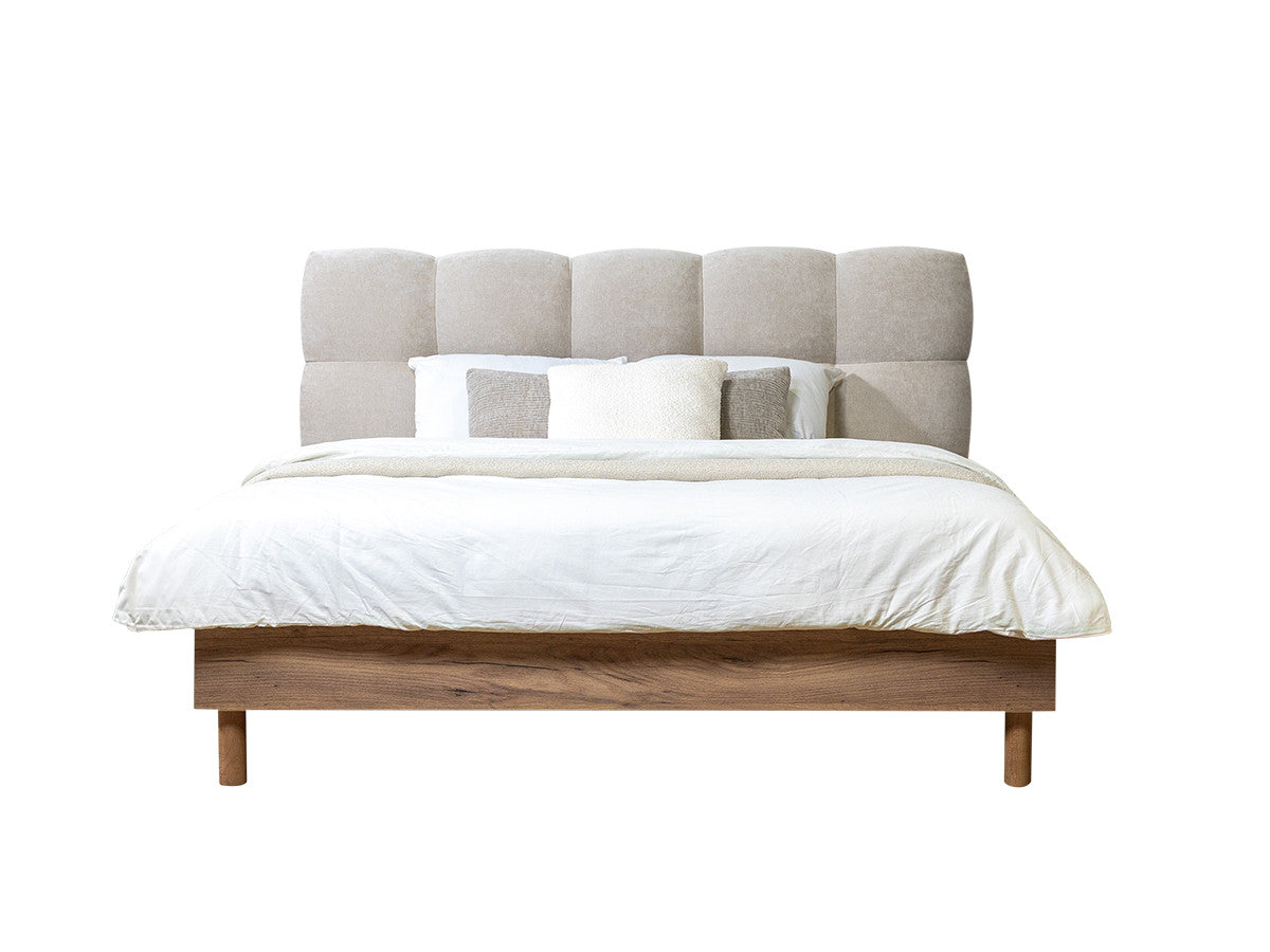 KUMO bed met massieve latten en poten van natuurlijk hout