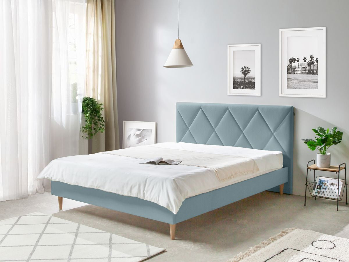 PANTHEON bed met massieve latten