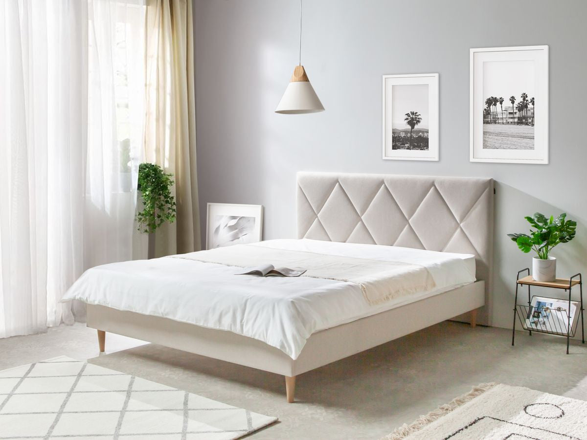 PANTHEON bed met massieve latten