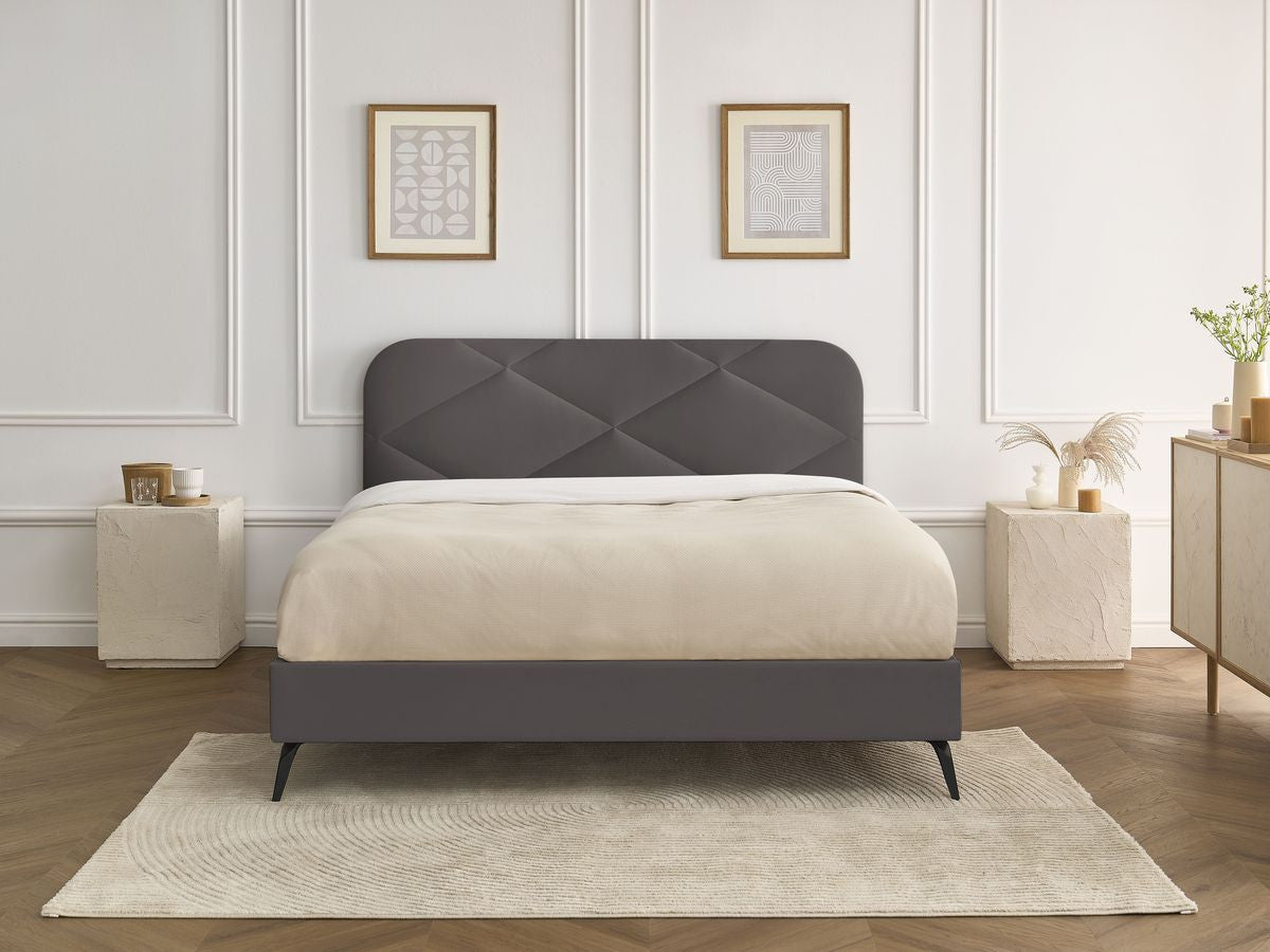 PRUNE bed met massieve latten fluwelen stof
