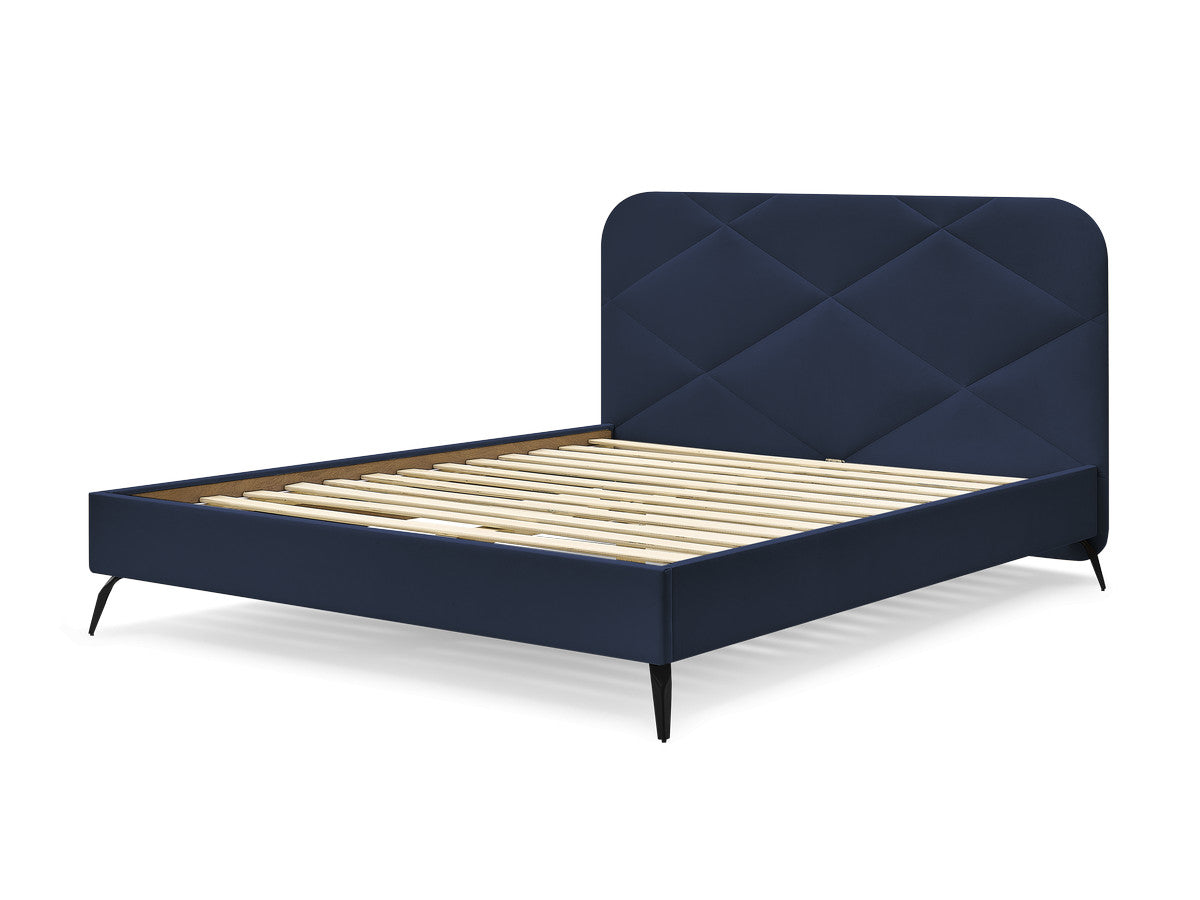 PRUNE bed met massieve latten fluwelen stof
