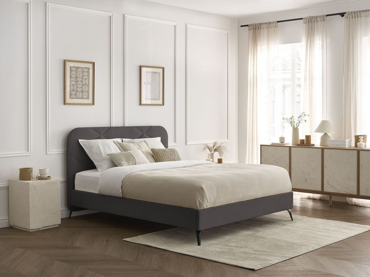 PRUNE bed met massieve latten fluwelen stof