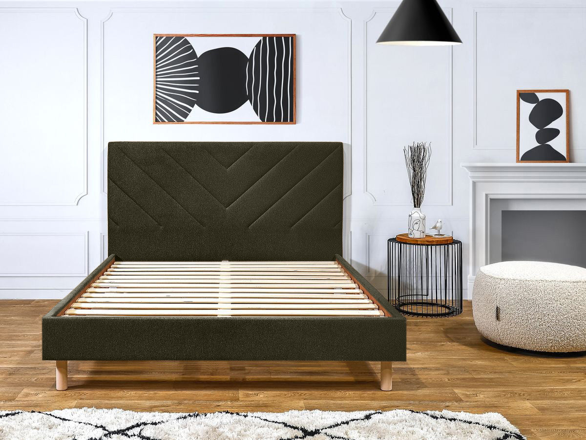 ROMAANS bed met massieve latten en gestructureerde stof
