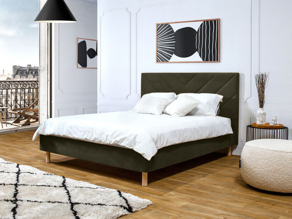 ROMAANS bed met massieve latten en gestructureerde stof