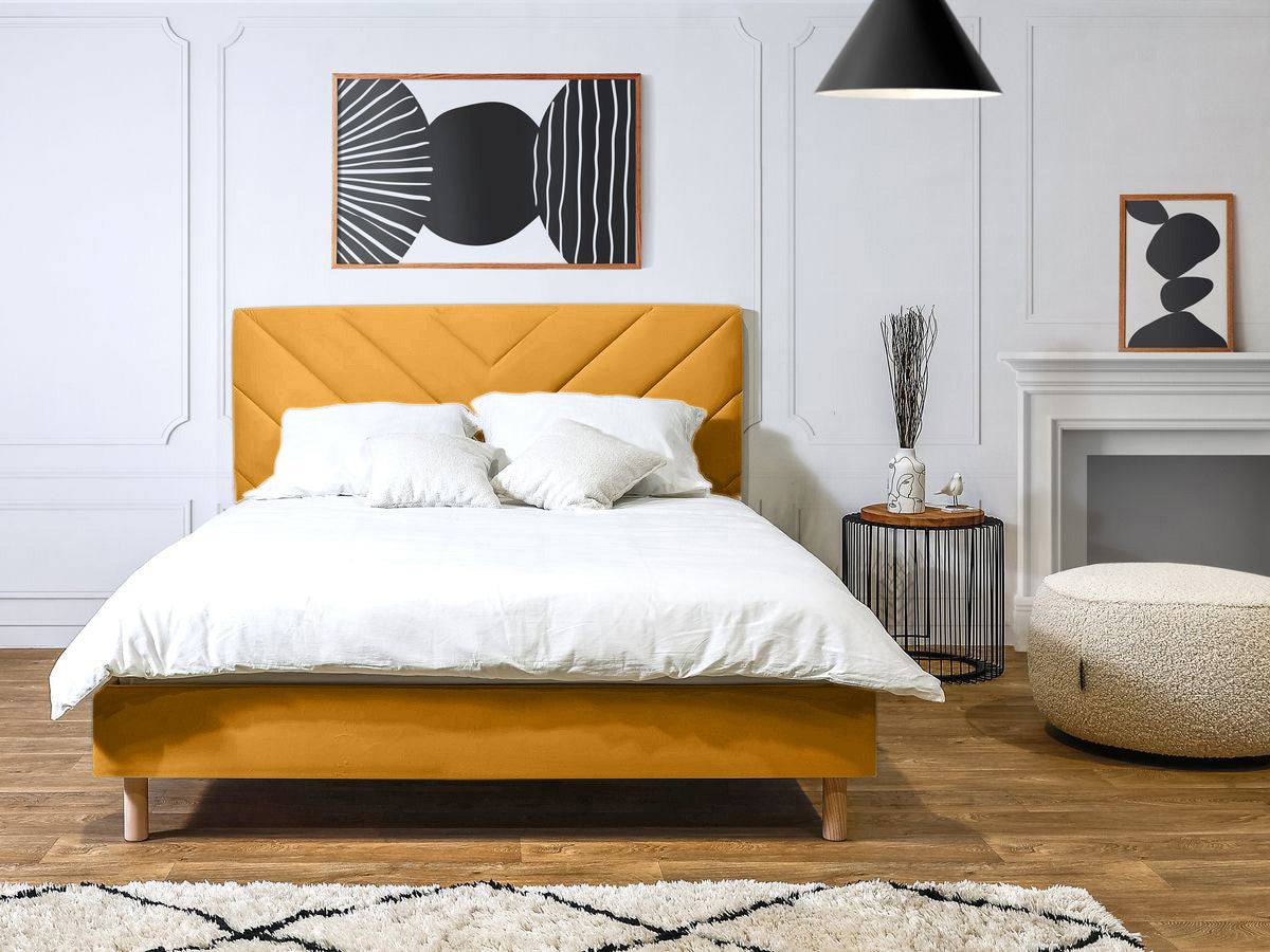 ROMAANS bed met massieve latten fluwelen stof