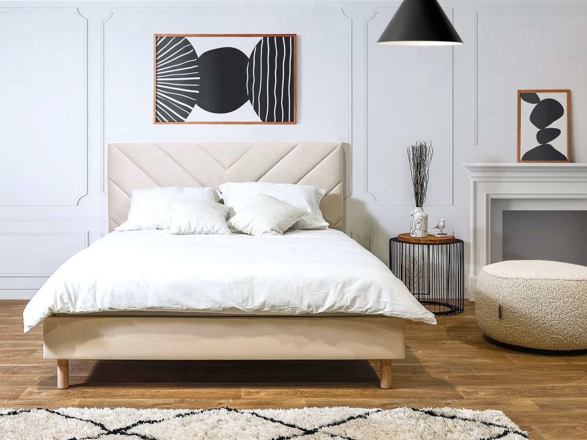 ROMAANS bed met massieve latten fluwelen stof
