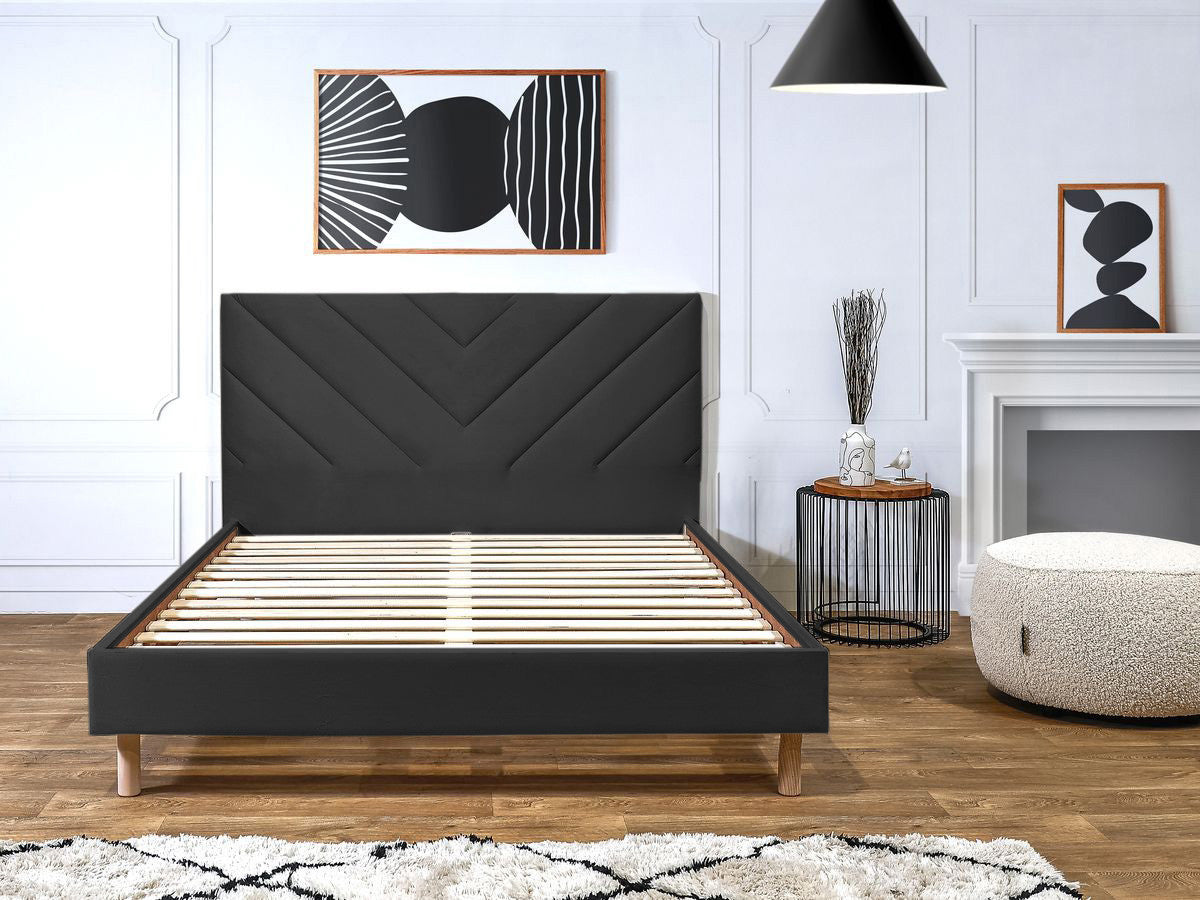 ROMAANS bed met massieve latten fluwelen stof