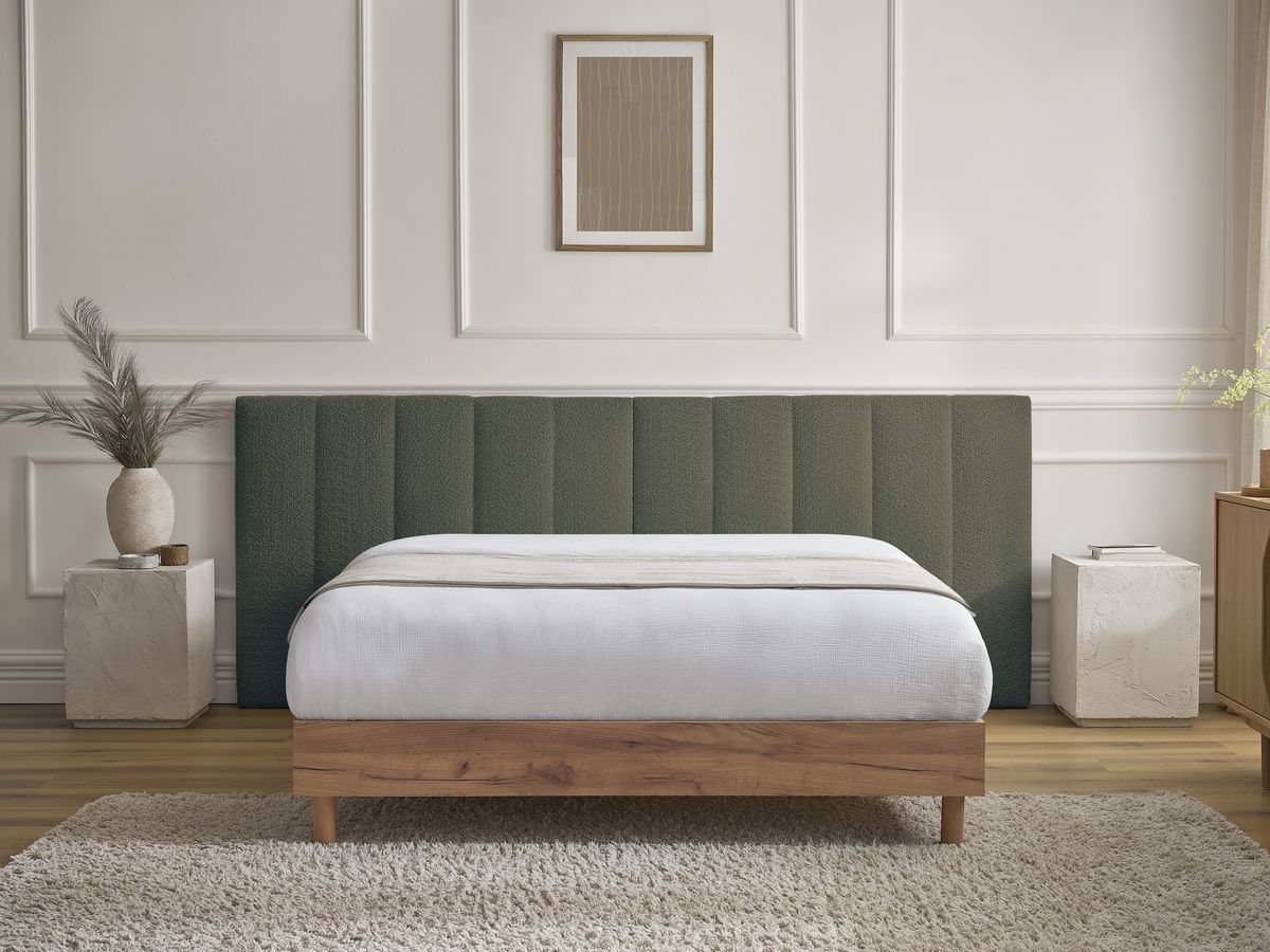 Licht TIMO bed van licht hout met massieve latten