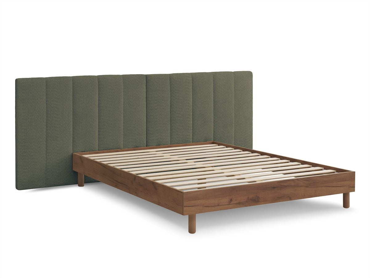 Licht TIMO bed van licht hout met massieve latten