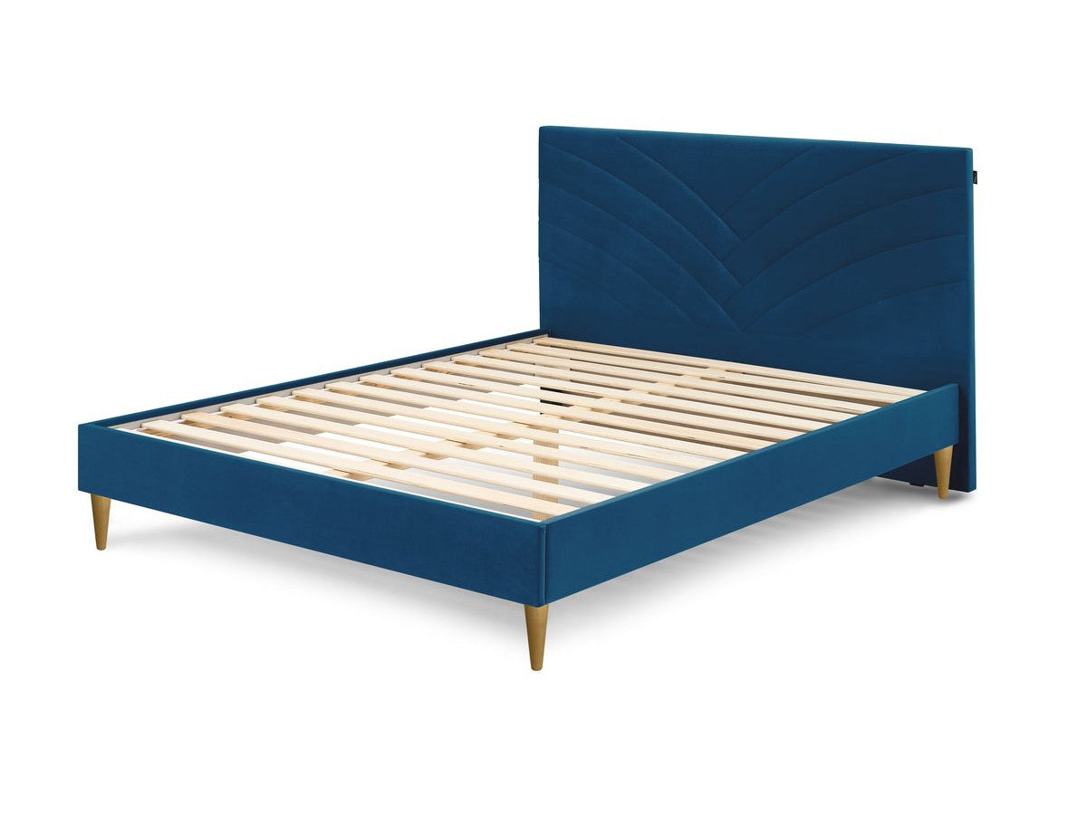 VELVET bed met massieve latten en poten van natuurlijk hout