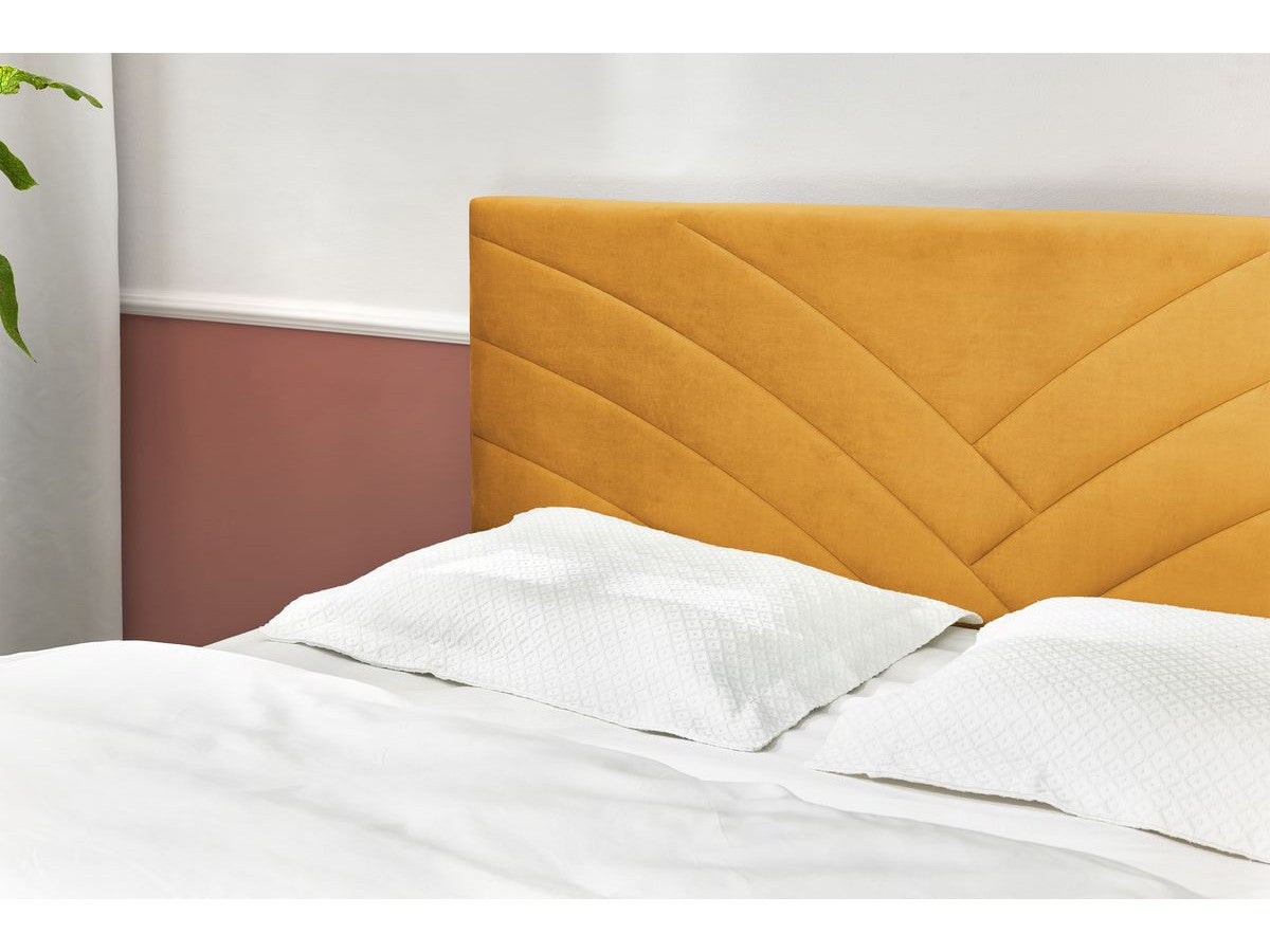 VELVET bed met massieve latten en poten van natuurlijk hout